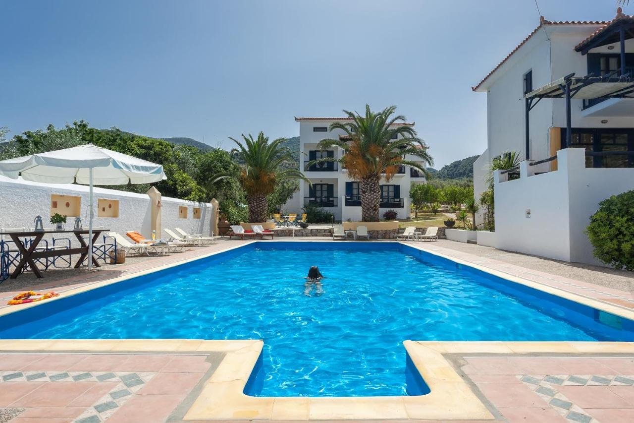 Agelos Studios Skopelos Exterior foto